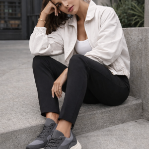 FERRO FOOTWEAR Gris + Bleu ciel -Sport Style pour femme - 🎠Livraison offerte- 👟 ØØ°Ø§Ø¡ رياضي نسائي Ù…Ø±ÙŠØ â€“ لون رمادي عصري