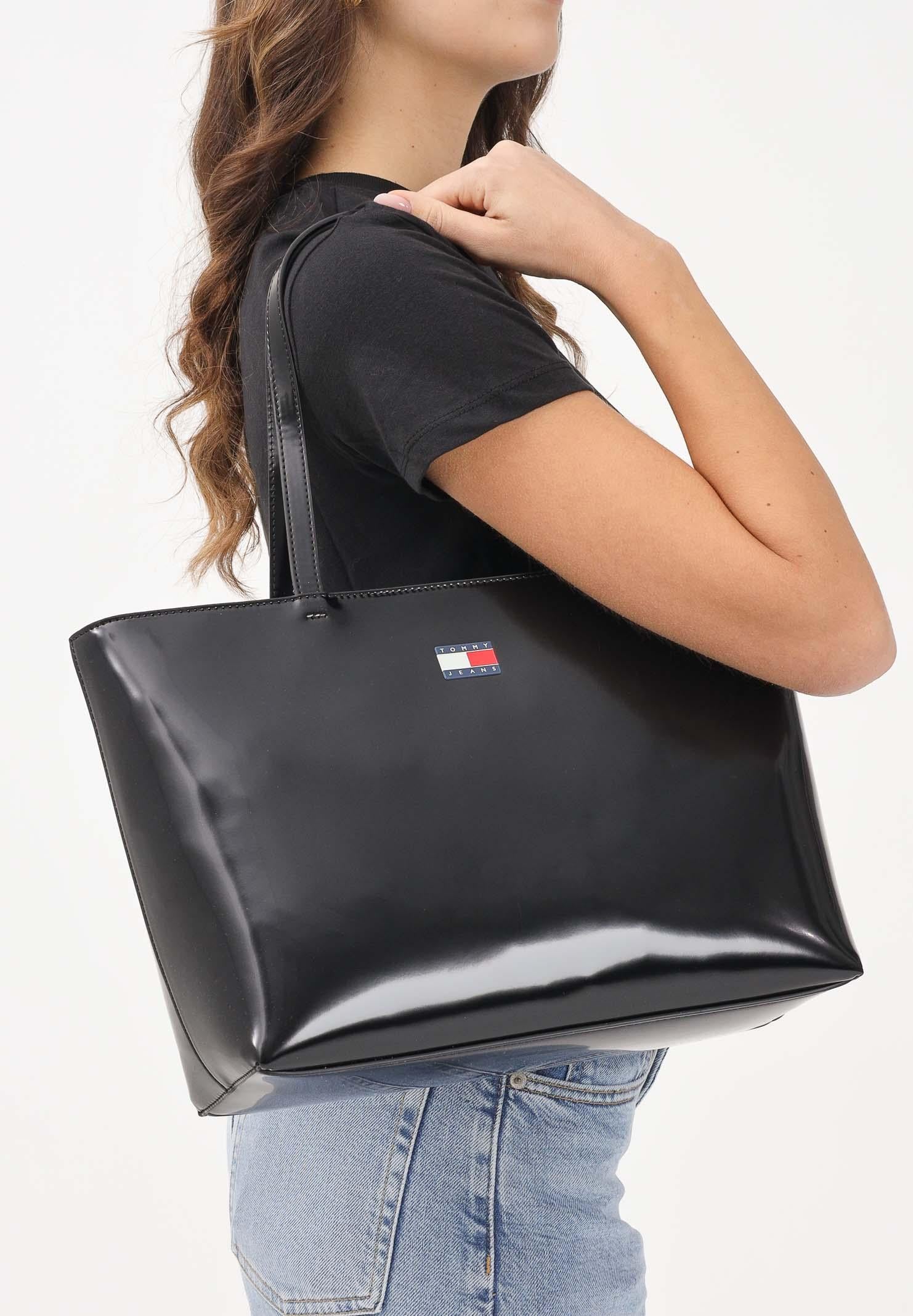 Tommy Jeans 'MUST' Tote Bag Noir Serie AW0AW18069 – Image 7